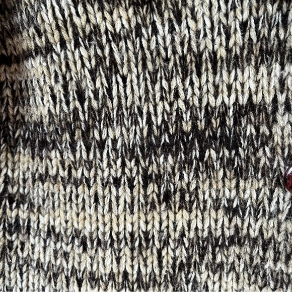 Tashia London | Brown Cashmere Rustic Knit Fringed Button Front Cardigan, Large - Picture 3 of 6